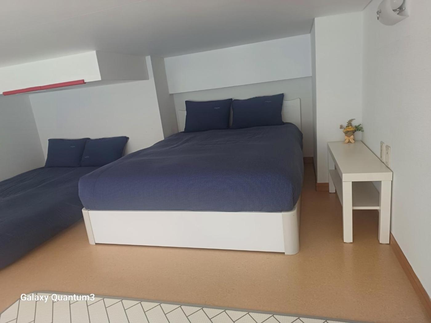 Hongdae Residence - 1Min From Hongik Uni Station Exit #1 Seoul Exteriör bild
